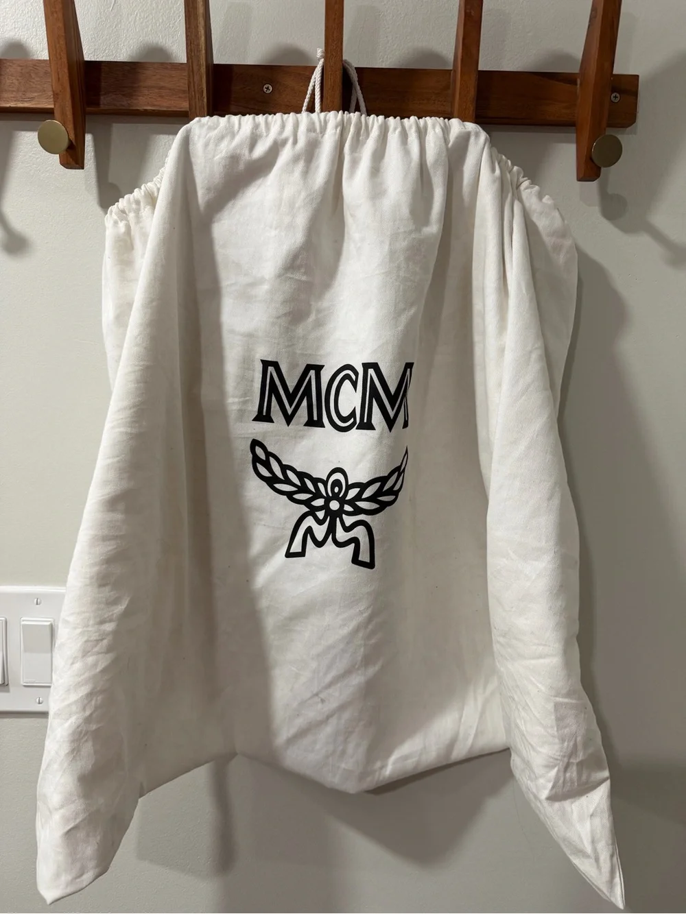 • MCM Reversible Liz Shopper •